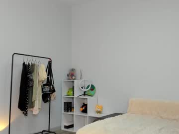 girl
        manita_misti cam image #4303685