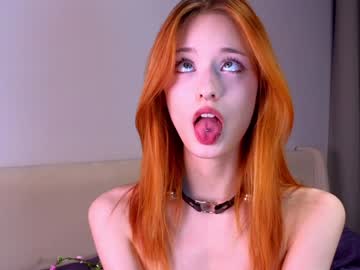 girl
        hisoka_akerley cam image #6053848