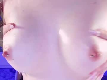 girl
        honey_blondee cam image #6542835