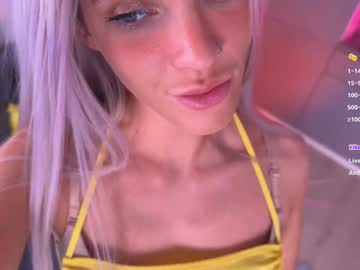 girl
        blush_mikki cam image #6525183