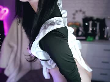 girl
        uindi cam image #6742833