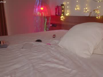 girl
        emilia98xxx cam image #3482500