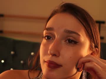 girl
        _meganmeow_ cam image #5978022