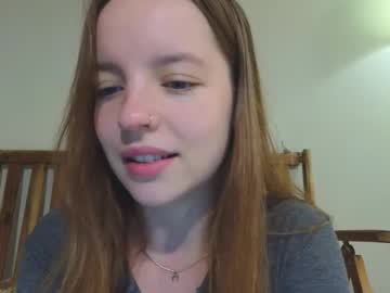 girl
        my_mia_ cam image #6826816