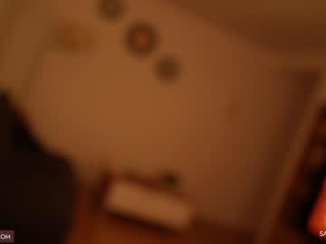 girl
        ksensational cam image #1521213