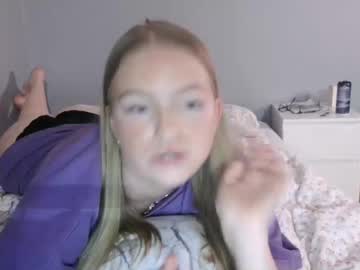 girl
        sarah_marley cam image #4960529