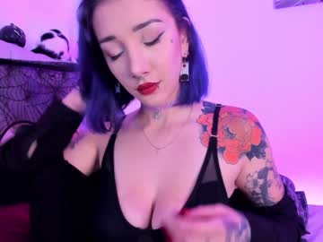 girl
        thecosmicgirl cam image #10850