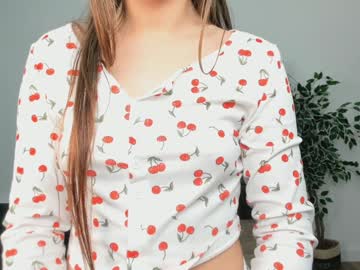 girl Cam Girls Get Busy With Their Dildos With No Shame with chloe_bianca18