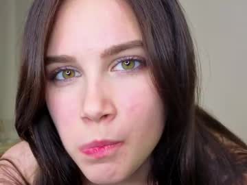girl
        enricaelis cam image #6952500
