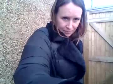 girl
        eatmypie69 cam image #3492158