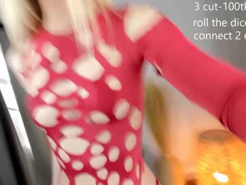 girl
        cassie_palmer cam image #1797358