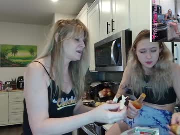 girl
        emberpheonixxx cam image #5573730