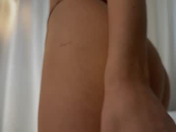 girl
        rosaliemiller_ cam image #6674614