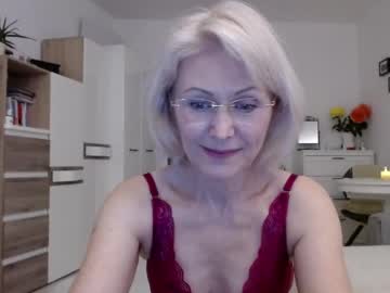 girl
        jasmin18v cam image #5455261