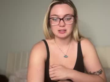 girl
        dmaxkenz cam image #5407530