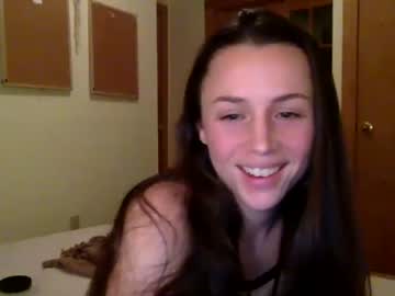 girl
        honeykisses888 cam image #3052261