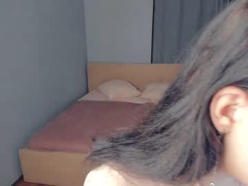 girl
        cherry_tery cam image #1447655