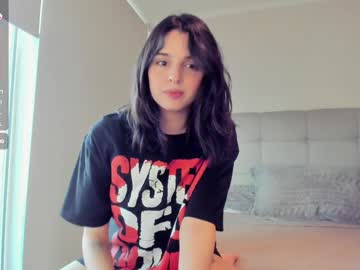 girl
        yourfreakygirl cam image #6692948