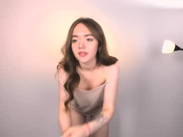 girl
        dreamyy_devill cam image #1665870