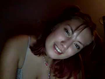 girl
        bunnybabe424 cam image #777025