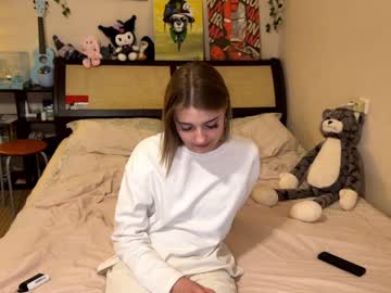 girl Cam Girls Get Busy With Their Dildos With No Shame with redbull_girl