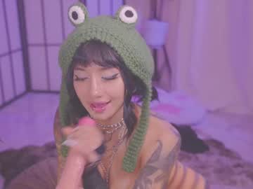 girl Cam Girls Get Busy With Their Dildos With No Shame with nekyra_san