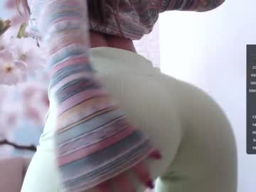 girl
        mazzanti_ cam image #2478414