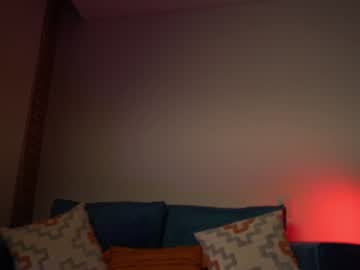 girl
        lucie_beltran cam image #1105371