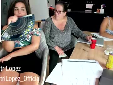 girl
        crazypaty cam image #1671004