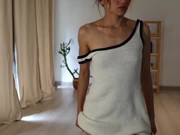 girl
        urcutelinda cam image #5858572