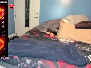 couple
        ladysmrdirtydirty cam image #1594088