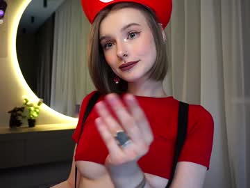 girl
        odeliabrownell cam image #5590360