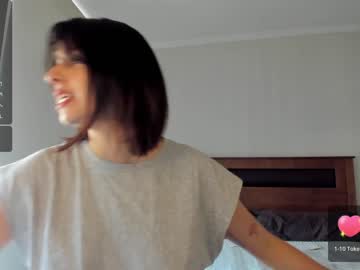girl
        yourfreakygirl cam image #2949562