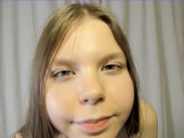 girl
        janicereeves cam image #2409670