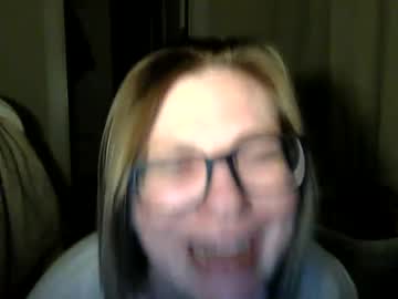girl Cam Girls Get Busy With Their Dildos With No Shame with j202494