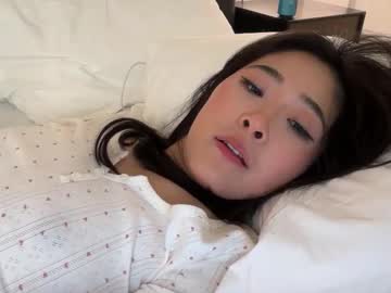 girl
        cozykorean cam image #6508240