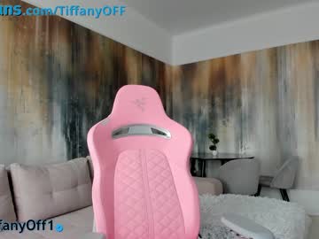 girl
        tiffanyhouston_ cam image #1380580