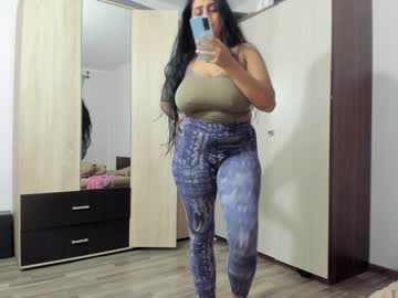 girl
        rosasweet02 cam image #2151527