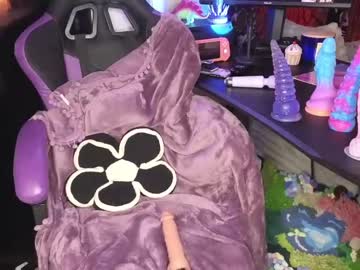 girl
        mollypopontop69 cam image #4044744