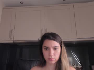 girl
        kity_sweet cam image #1806748