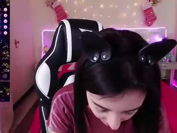 girl
        queen_kitty1818 cam image #490241