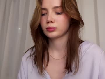 girl
        love_machine_ cam image #4902870
