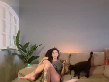 couple
        florahot cam image #4857247