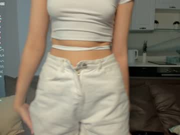 girl
        samanthajacksons cam image #1193446