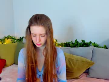 girl
        toxl cam image #760398