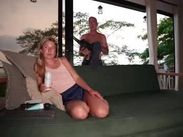 couple
        blondefoxsilverfox cam image #4242484