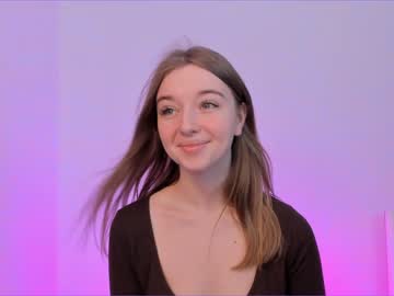 girl
        elizabeth__gray cam image #352297