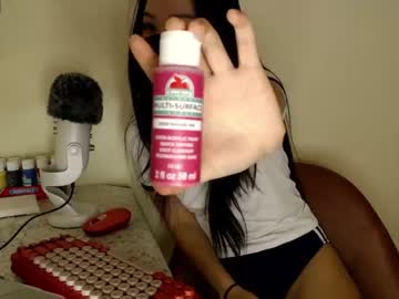 girl
        alice_lee18 cam image #610481