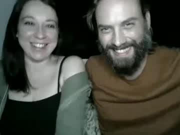 couple
        aliceandallen cam image #6155592