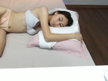 girl
        kempuu cam image #166723